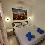 Apartman Seafront 3 Bed Panoramic Seaviews B7-