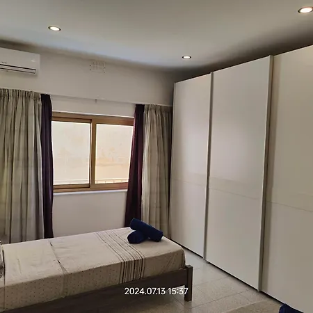 Διαμέρισμα Seafront 3 Bed Panoramic Seaviews B7- *