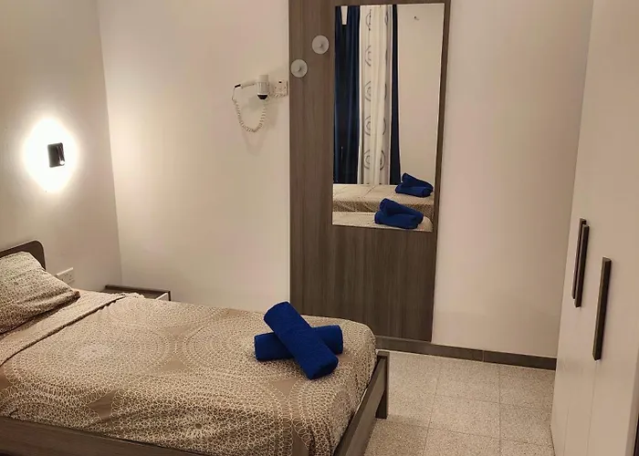 Διαμέρισμα Seafront 3 Bed Panoramic Seaviews B7- Qbajjar