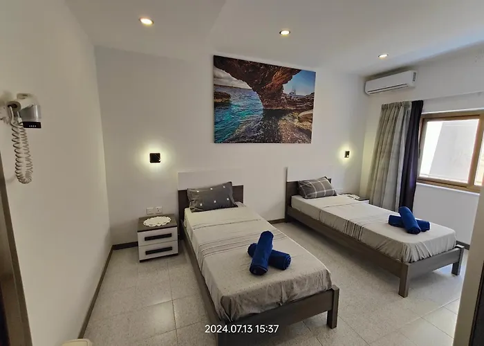 Seafront 3 Bed Panoramic Seaviews B7- Daire Qbajjar