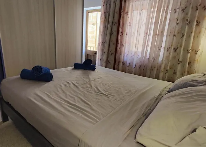 Seafront 3 Bed Panoramic Seaviews B7- * Qbajjar